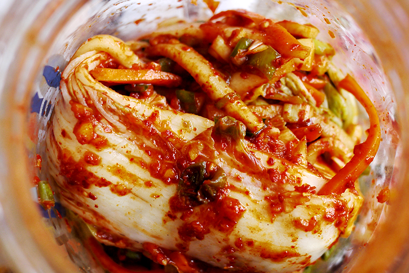 Кимчи рецепт по корейски с фото пошагово. Kimchi Мика. Рами кимчи. Медовый кимчи. Гозе кимчи.