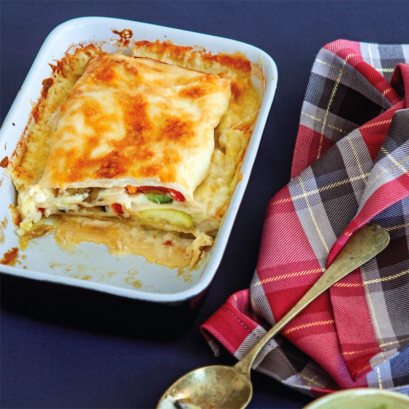 Лазанья рецепт из готовых листов. Лазанья Спар. Лазанья Lasagne упаковка. Лазанья на скорую руку. Лазанья классическая с фаршем.